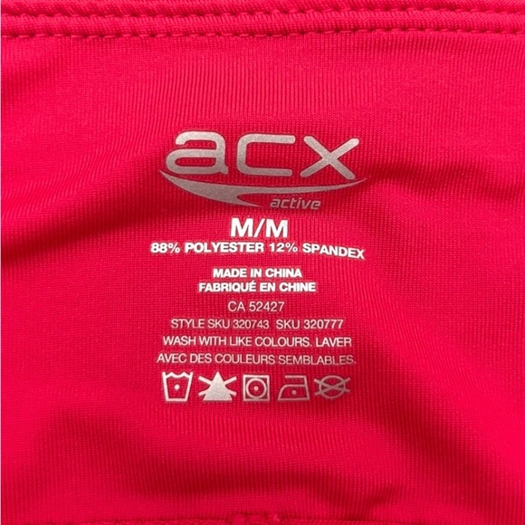 Vibrant Fushia Women's Skort ACG Medium. Frill - Picture 4 of 5